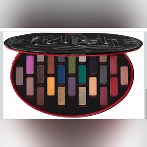 Kat Von D FETISH Eyeshadow Palette, NWT with Box!